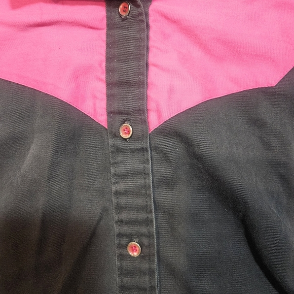 Vintage Wagon Wheels Western Shirt Men’s XL Black Pink Two Tone USA Made - Picture 6 of 7
